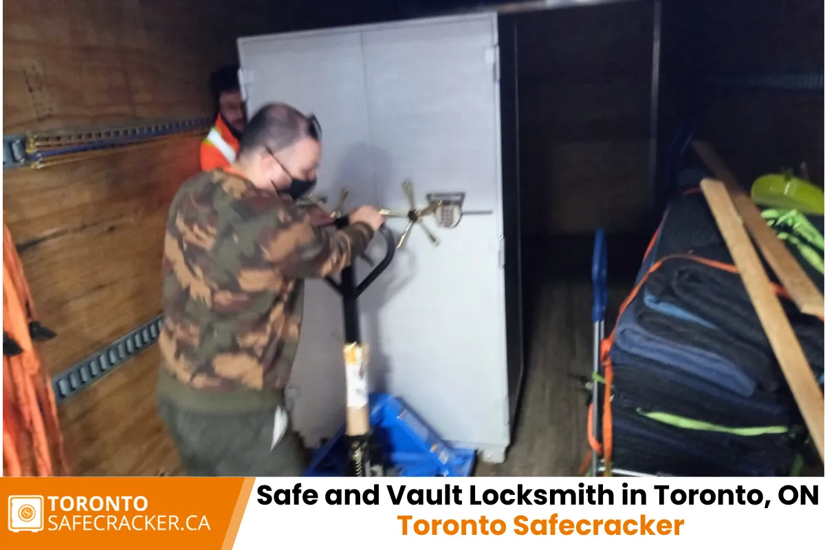 Safe and Vault Locksmith in Toronto, ON - Toronto Safecracker